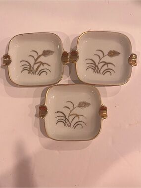 Lefton China Vintage White Porcelain Ashtrays with Gold Trim - Set of 3